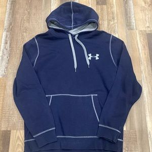 Under Armour sweatshirt